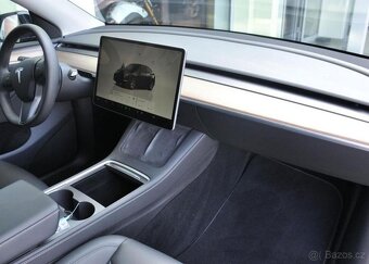 Tesla Model Y LONG RANGE DUAL MOTOR AWD - 16