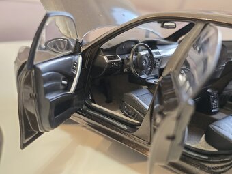 BMW e60 M5 a e63 M6 1:18 Kyosho - 16