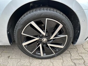 Škoda Octavia 4 iV Style 1.4TSI 150kW DSG 60tkm Webasto DCC - 16