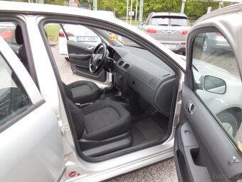 Prodám Škoda Fabia 1.4,55kw - 16