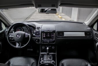 Volkswagen Touareg II 3.0 V6 TDI 240k BlueMotionTechnology - 16