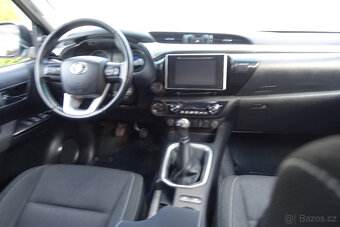 Toyota Hilux DC 2.4 I D-4D Active-75.541km-ZÁNOVNÝ STAV - 16