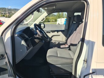 VW CARAVELLE T5 2.0 TDi 75-KW KLIMA 9-MÍST SERVISK 1.MAJ. - 16