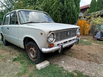 Lada 2101 dve auta - 16