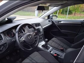 Prodám Vw Golf-7 variant-Combi 1,6tdi-85kw najeto 190000km - 16
