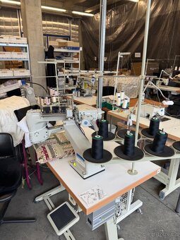 Šicí stroje a další vybavení - komplet i po kusech - 16