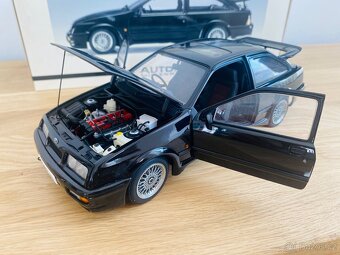 Ford Sierra RS Cosworth 1:18 AUTOart Millennium - 16