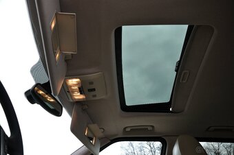 Land Rover Range Rover Sport 2.7TDV6 HSE,NAV,XEN,H&K,VÝHŘEV - 16