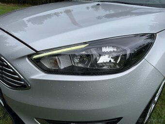 2017 Ford Focus TITANIUM po rozvodech - 16