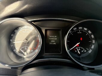 ŠKODA SUPERB KOMBI 2011 2.0TDI AMBITION - 16