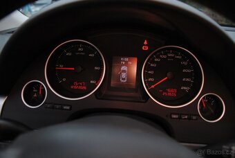 Seat EXEO 2.0TDi 88kW - po 1. majiteli - 16