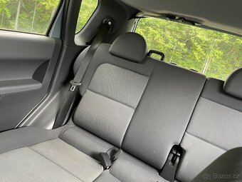 Mitsubishi Colt 1.1 - 16