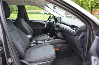 PRODÁM FORD KUGA 1.5 ECOBOOST BENZIN 2022 TAŽNÉ - 16