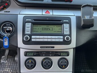 Volkswagen Passat Combi 2.0 TDI 103kW STK 9/27 klima tažné - 16