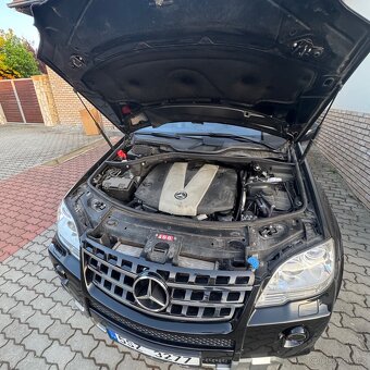 Mercedes Benz RV. 2011 ML W164 350CDI AMG 4-Matic - 16