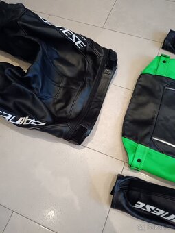 Dainese Racing-Pánská kožená moto kombinéza, dvoudílná - 16