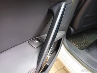 Peugeot 508 GT SW - 16