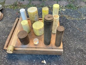 Nářadí, přístroje, náhradní díly a materiály z dílny - 16