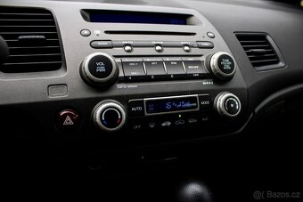 Honda Civic 1.3 Hybrid - 16