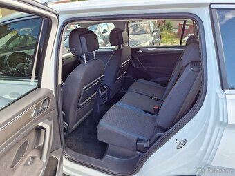 VW Tiguan Allspace 4Motion, 7 míst, plný servis - 16