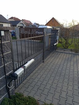 Kované ploty brány - 16