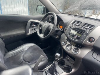 Toyota RAV 4 2.2 D-4D Executive - 16