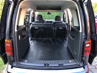 VW Caddy ALLTRACK 4x4 11/2016 Historie-Servis VW - 16