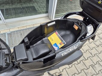 Piaggio Beverly 300 - 16