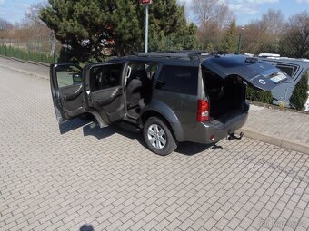 Nissan Pathfinder 2.5 DCi 4x4 redukce tažné 3t - 16