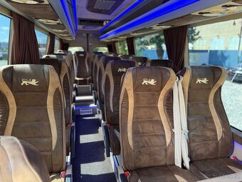 Mercedes-Benz Sprinter 519 Bluetec, 20-míst - 16