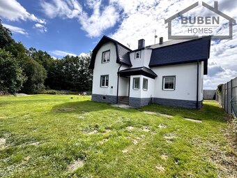 RD 7+kk (užitná plocha 250 m²), letní kuchyň, kolna, pergola - 16