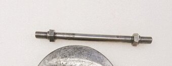 ČZ 125 & 150 C OSA ZADNÍHO KOLA NEODPRUŽENÁ ORIGINÁL - 16