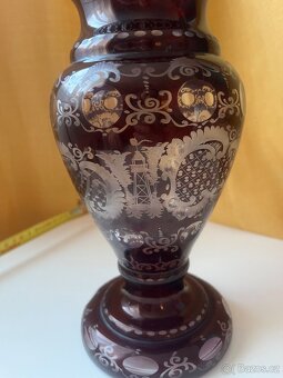 Rubínová stará váza Egermann - 16