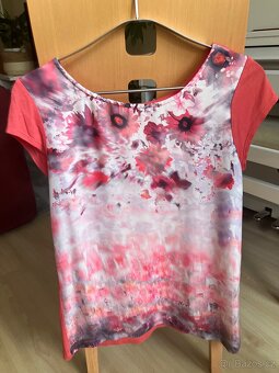 Kusy oblečení - 16