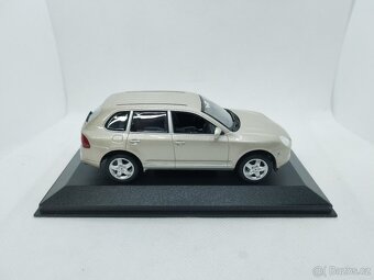 Modely 1/43 MINICHAMPS 3X PORSCHE HISTORICKÁ OFFROAD SADA - 16