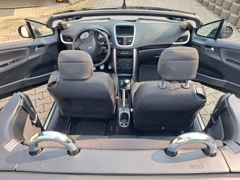 Peugeot 207 CC - 16