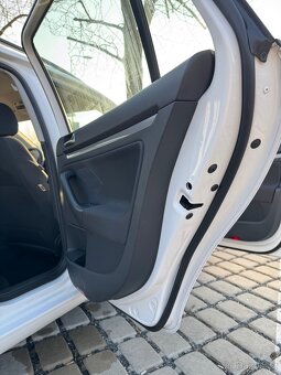VW Volkswagen Golf 6 combi - 16