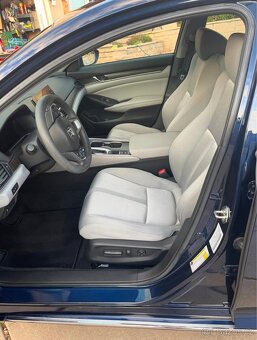 Čištění INTERIÉRU a EXTERIÉRU přímo u Vás doma - 16