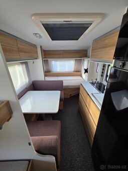 Zanovny obytny prives Adria Altea 552 PK - 16