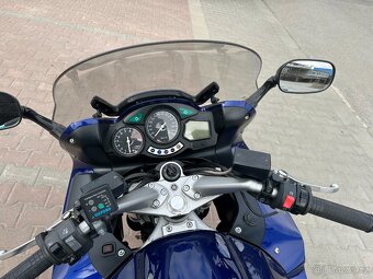 Yamaha FJR 1300 2005 - 16