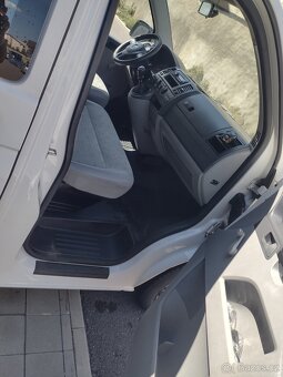 Volkswagen Transporter T5 2.0TDI 6 mist - 16