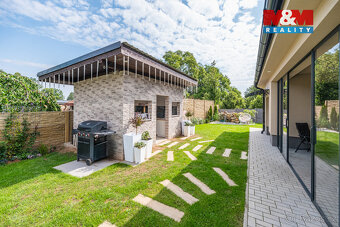 Prodej plně soběstačného rodinného domu v Rostoklatech - 16