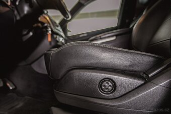 Mercedes-Benz ML 350 BLUETEC 4MATIC AMG - 16