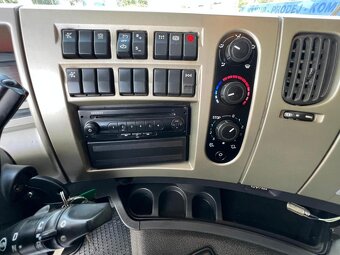 Renault Premium 460 EEV (9676) - 16