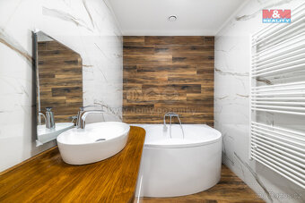 Prodej rodinného domu, 292 m², Bělov - 16