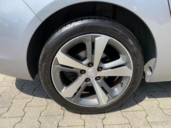Peugeot 308 SW BlueHDi 130 Allure Aut rok 06/2020 - 16