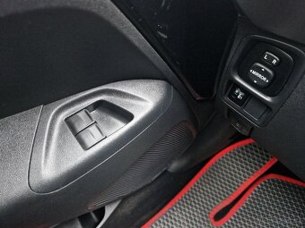 Toyota Aygo 5 dv. AUTOMAT KAMERA 1. majitel STK - 16