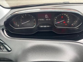 Peugeot 208. RV2016. Najeto 74000km - 16