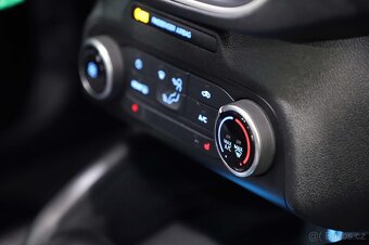 Ford Focus Turnier Cool&Connect 1.5 88kW - záruka Autodraft - 16