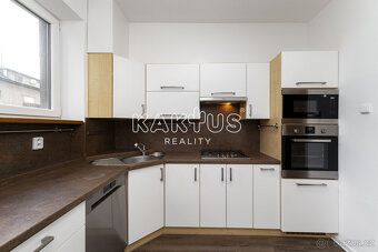 Pronájem bytu 2+1 (73m2), ulice Vítězná, Moravská Ostrava - 16